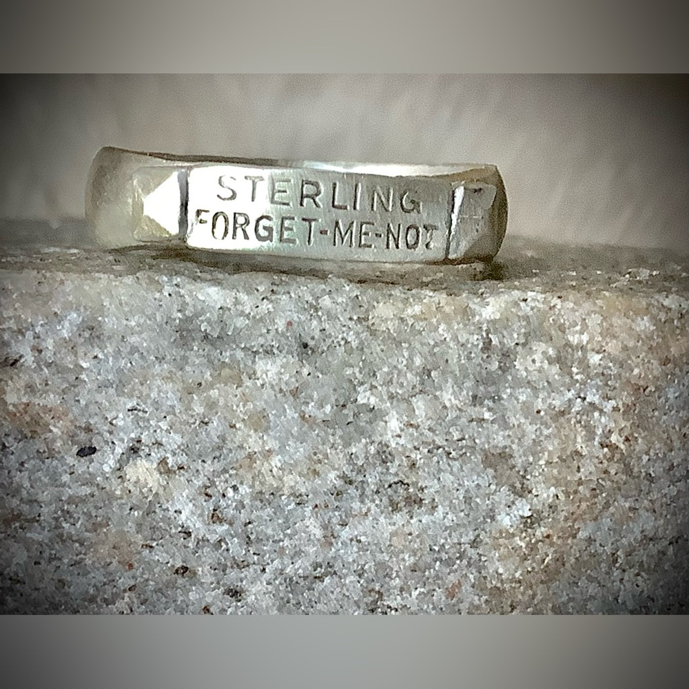 Silver Sterling Forget-Me-Not Ring, 7